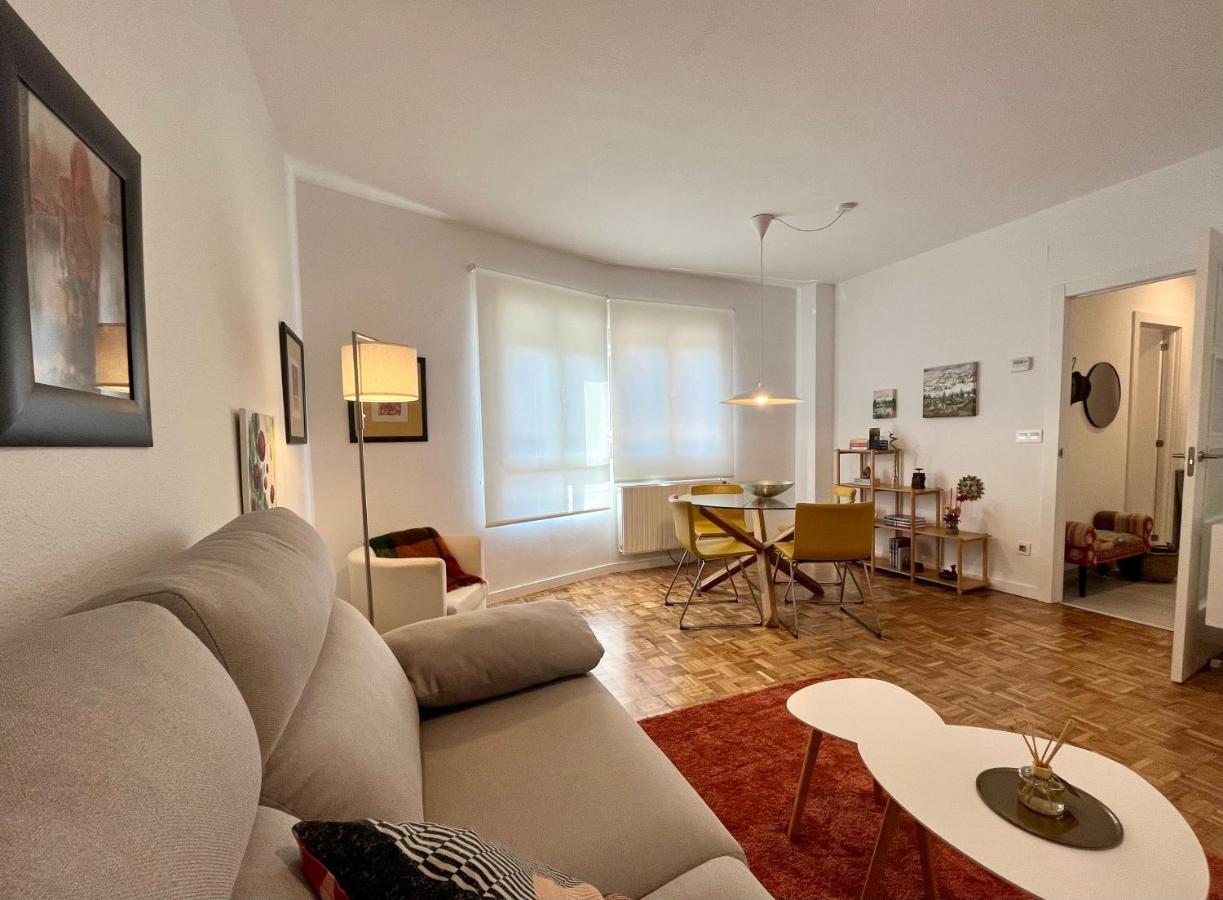 Angliru 1 Suite Santa Eulalia de Morcin Екстер'єр фото